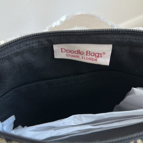 Doodle Bags brand - monkey  tapestry design shoulder bag. - Picture 3 of 3